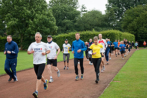 Läufver*innen auf der Strecke